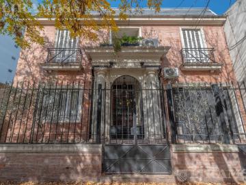 Casa en Bajo Belgrano. Alquiler