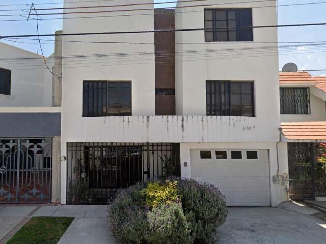 Casa en Balcones del Valle