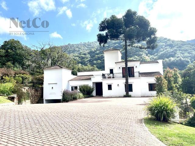 Casa en Barrio Cerrado Buena Vista, San Lorenzo, Salta ? 420m?