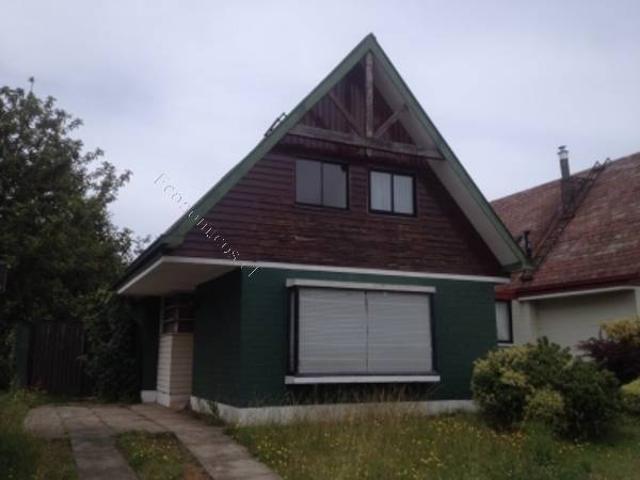 CASA EN BARRIO RESIDENCIAL EL BOSQUE