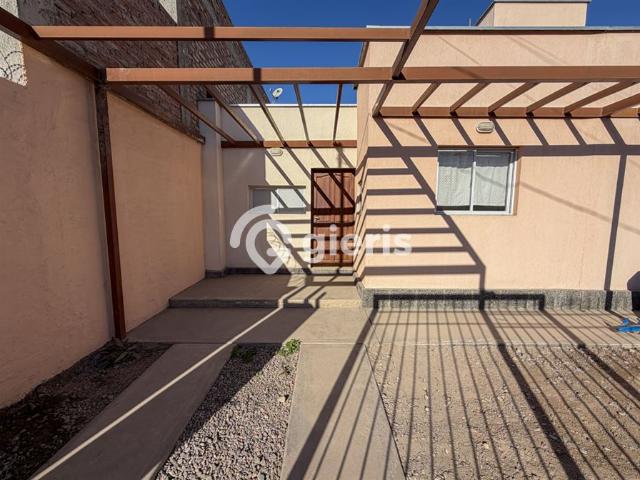 Casa en Barrio Rincón Veneto. Guaymallén