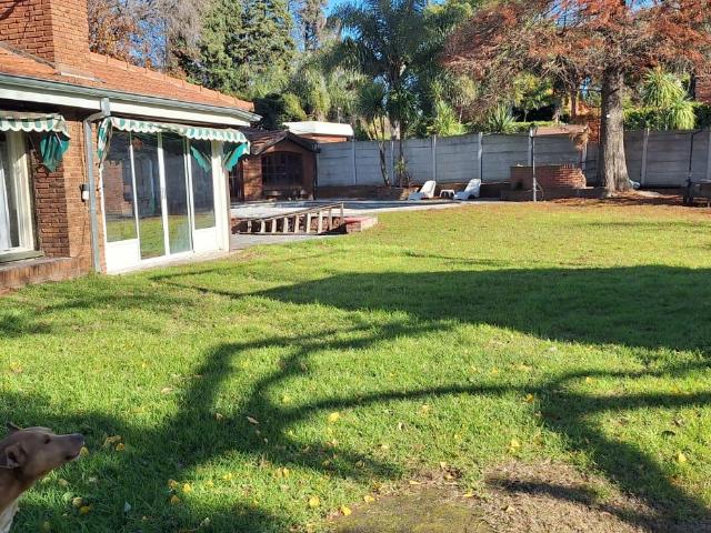 Casa en Barrio Santa Rita 3 dormitorios con cancha de tenis