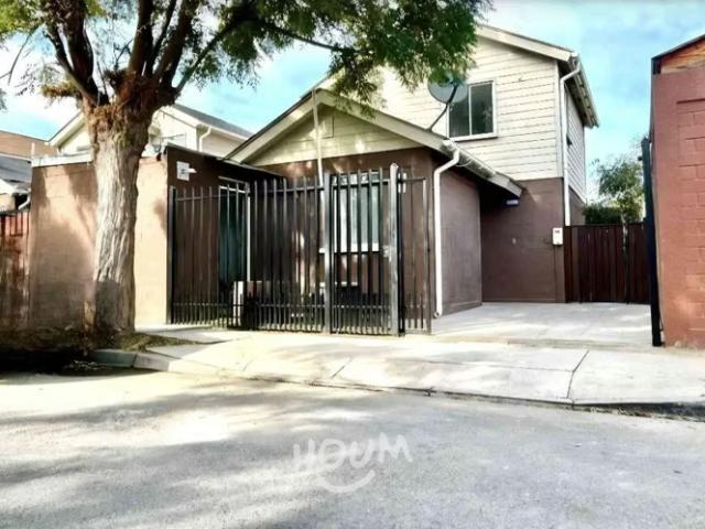 Casa en Bernardino Bravo Lira | 3 dormitorios por 4290.00 en Buin