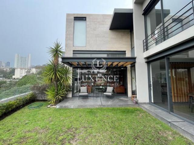Casa en Bosque Real en Venta