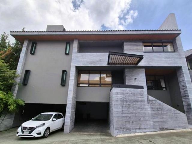 Casa en Bosques de las Lomas