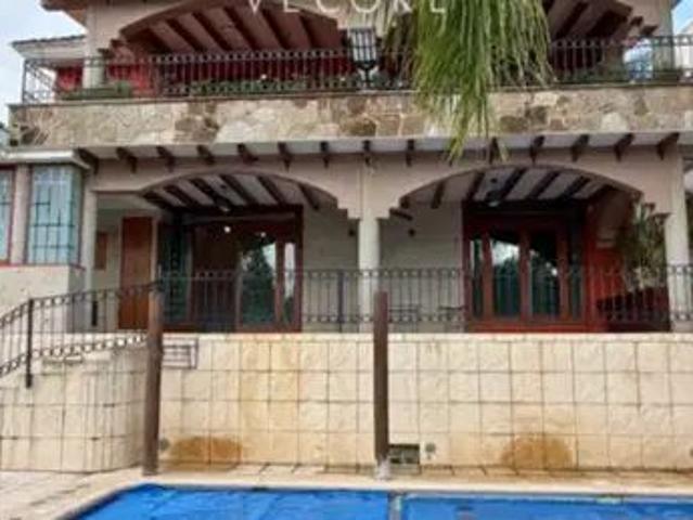 Casa en Bosques De San Isidro Sur, San Isidro, Zapopan, Región Centro, Jalisco, 45205, México