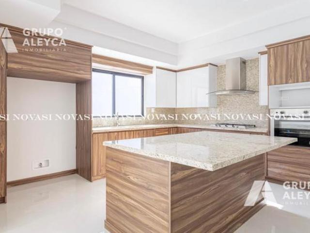 Casa en Bosques del Valle