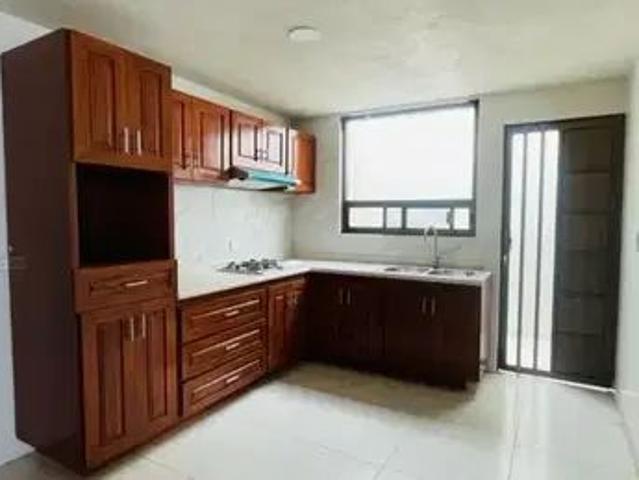Casa en Boulevard Municipio Libre, Puebla, Municipio De Puebla, Puebla, 72464, México