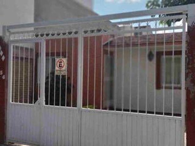 Casa en Bristol 154, La Estancia, Irapuato, Guanajuato, México