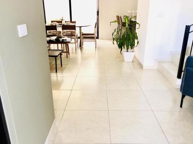 Casa en Cumbres del Cimatario de 3 Recámaras con posibilidad a 4ta Recámara en Planta Baja