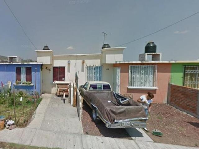 Casa en C. FRANCISCO PLANCARTE Y NAVARRETE 49, CONJUNTO HABITACIONAL ARIO DE RAYO, MICH. JFE