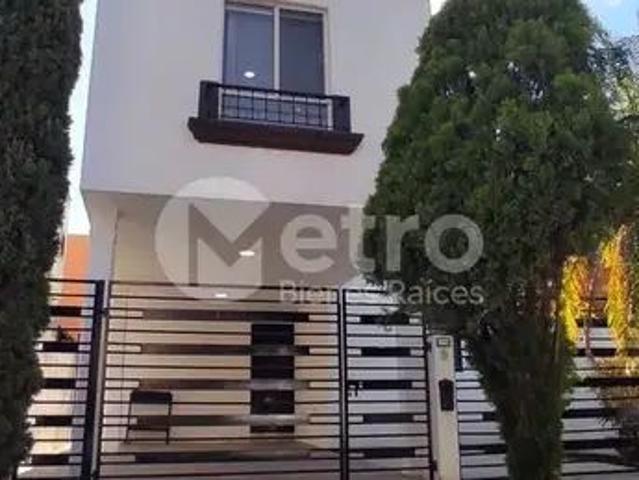 Casa en Calle Álamo, Paraje Anáhuac, General Escobedo, Nuevo León, 66612, México