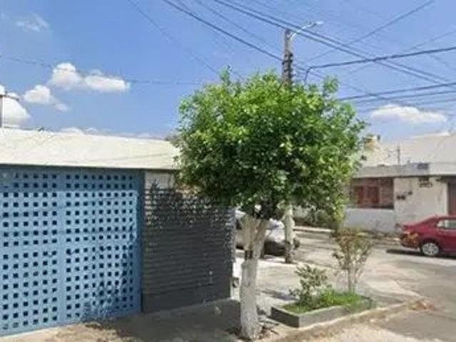 Casa en Calle Canario, Ferrocarril, Guadalajara, Región Centro, Jalisco, 44910, México