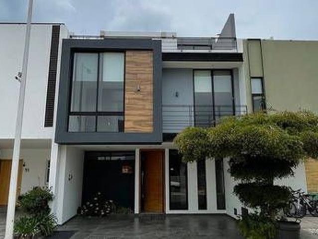 Casa en Calle Coto Bakal, La Venta Del Astillero, Zapopan, Región Centro, Jalisco, 45221, México