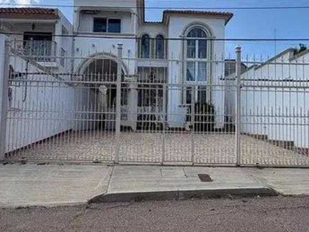 Casa en Calle Estocolmo, Cuauhtémoc, Chihuahua, 31500, México
