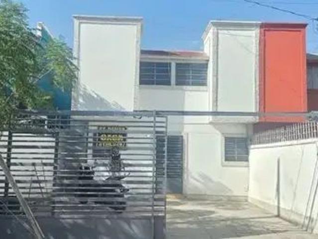 Casa en Calle Fuente De Tritones, Ciudad Juárez, Juárez, Chihuahua, 32618, México