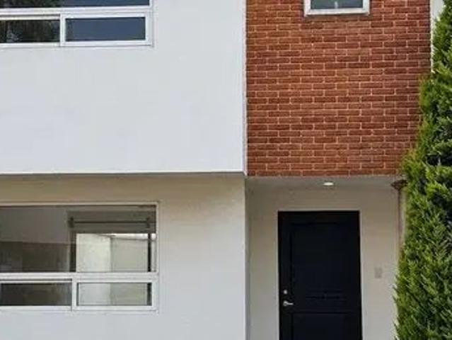 Casa en Calle Francisco Javier Mina Poniente, San Mateo Atenco, Estado De México, 52105, México
