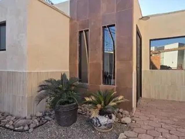 Casa en Calle Quinta San José, Fraccionamiento Quintas San José, Ciudad Juárez, Juárez, Chihuahua, 32543, México