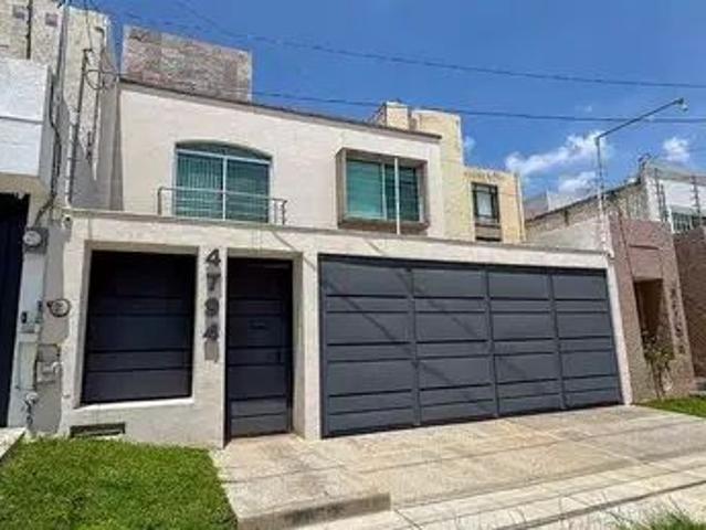 Casa en Calle San Juan De Letrán, Cordilleras, Zapopan, Región Centro, Jalisco, 45039, México
