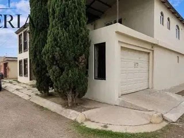 Casa en Calle Valle De Arán, Cuauhtémoc, Chihuahua, 31500, México