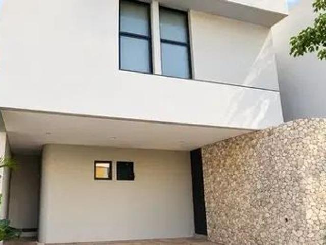Casa en Calle 16, Conkal, Yucatán, 97345, México