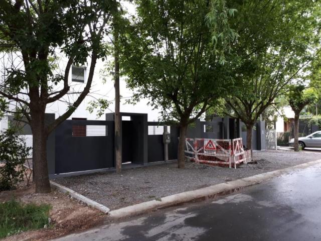 Casa En Calle 28 930, City Bell, Argentina