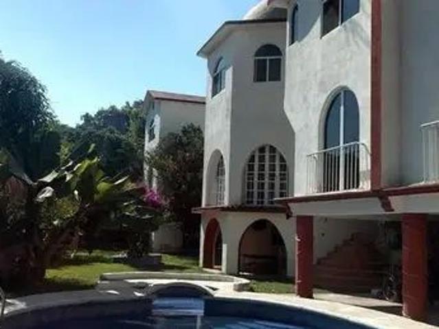 Casa en Calle 20 De Noviembre, La Joya, Jiutepec, Morelos, 62550, México