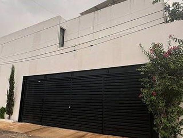 Casa en Calle 77, Kanasín, Yucatán, 97370, México