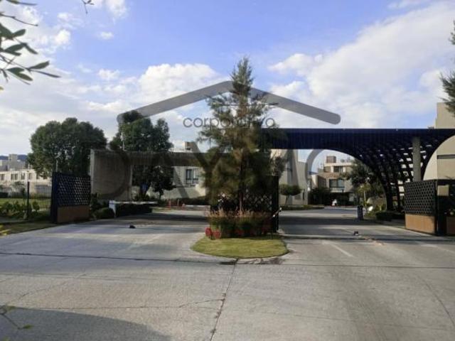 Casa en Camino San Isidro Mazatepec #1540, Cond. Zoi Sur Residencial, Tlajomulco de Zuñiga, JL