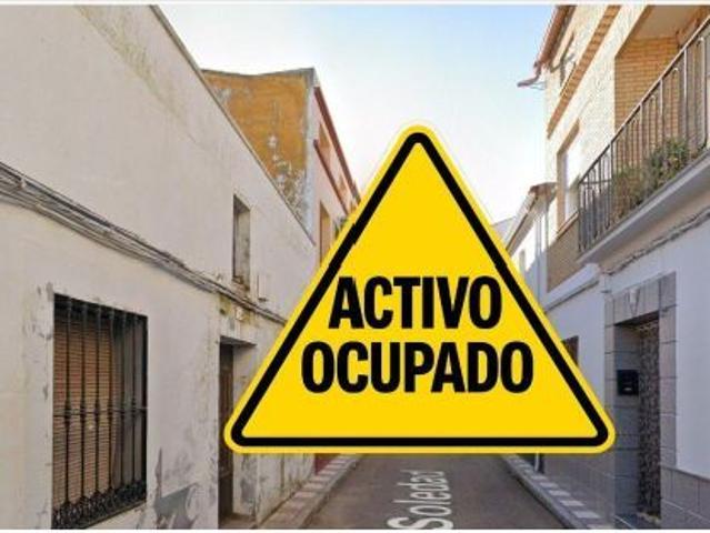 CASA EN CAMPANARIO