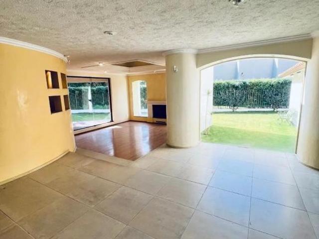 Casa en campanario muy cerca del club