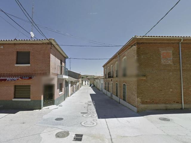 CASA EN CASTRILLO DE LA GUAREÑA