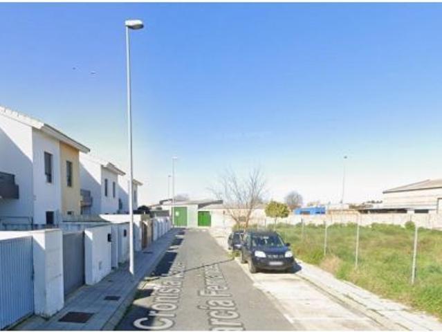 CASA EN CARRION DE LOS CESPEDES