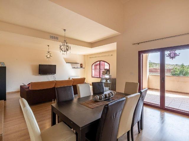 CASA EN CAÑADA DE LOS FENICIOS GÓJAR