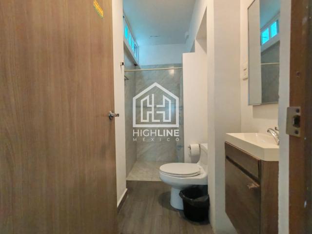 Casa en Cerca de la zona hotelera y centro 8 recamaras Ideal para Negocio