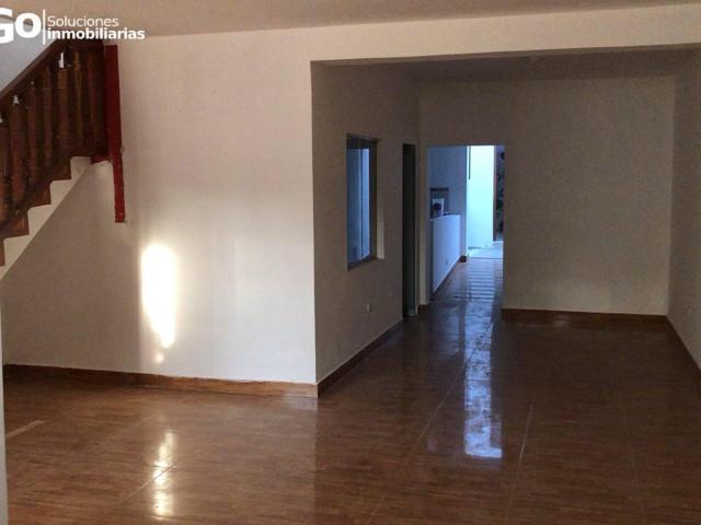 Casa en Cercado de Piura Frente a Cruz del Sur