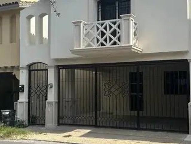 Casa En Cerradas De Anahuac Sector Premier