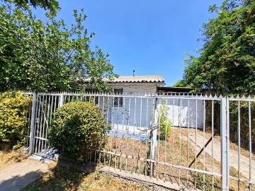 CASA ESQUINA CON PATIO AMPLIO IDEAL PARA FAMILIA CERRILLOS