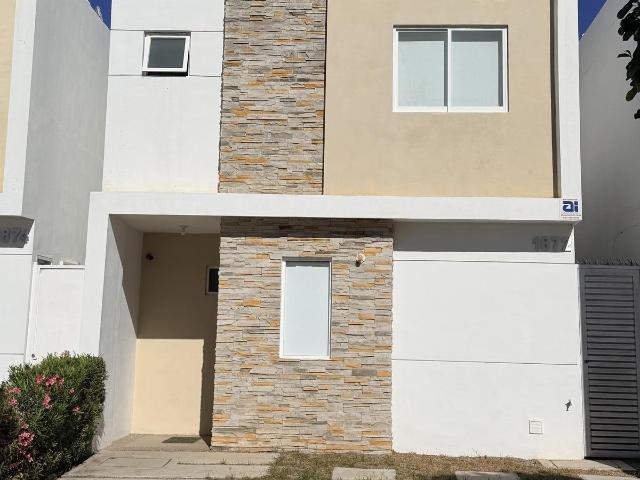 Casa en Cerritos