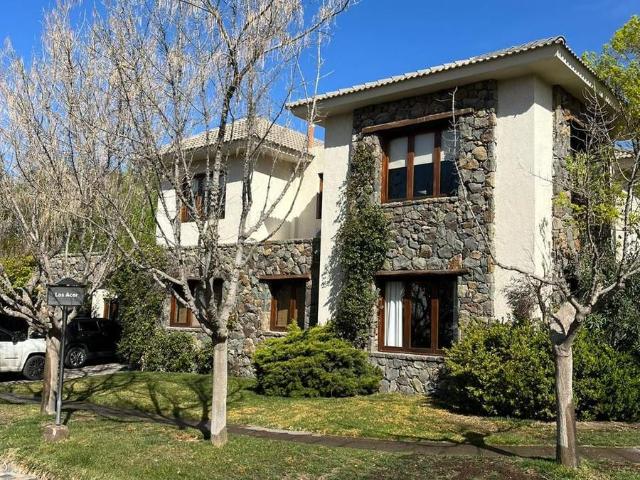 Casa en Chacras De Coria ? 535m?