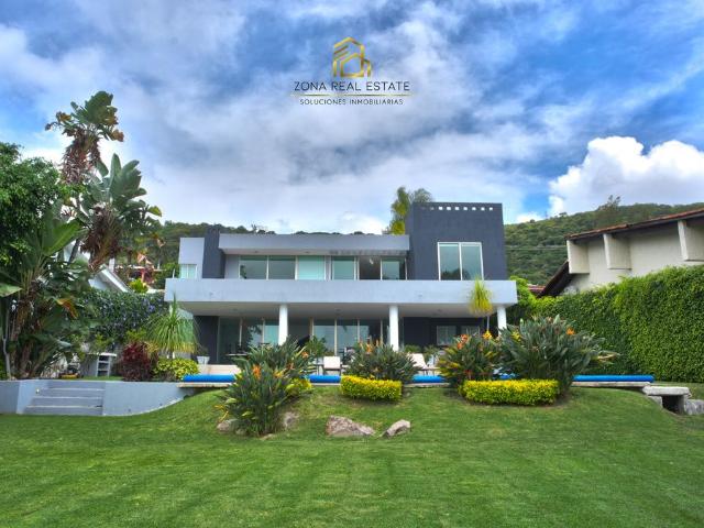 CASA EN CHAPALA TOTALMENTE AMUEBLADA CON VISTA A LAGUNA Y CAMPO DE GOLF