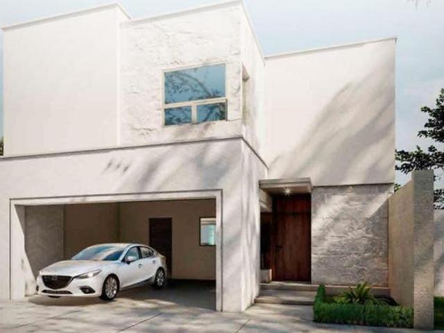 Casa en circuito cerrado con amenidades