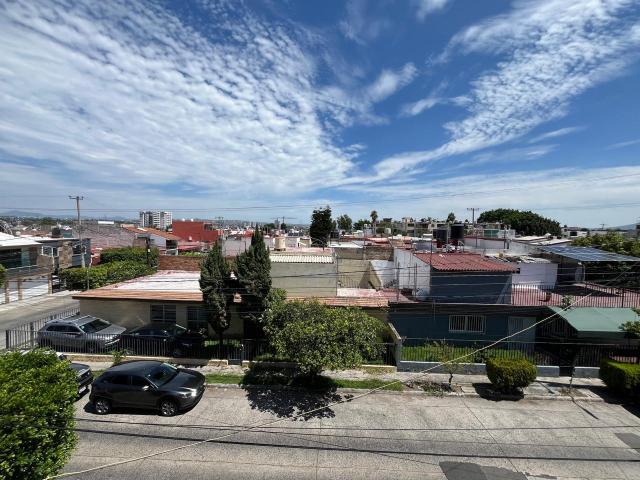 Casa en Circunvalaci?n y Alcalde, Tr?nsito