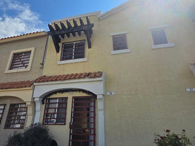 Casa en Ciudad del Sol frente a las amenidades