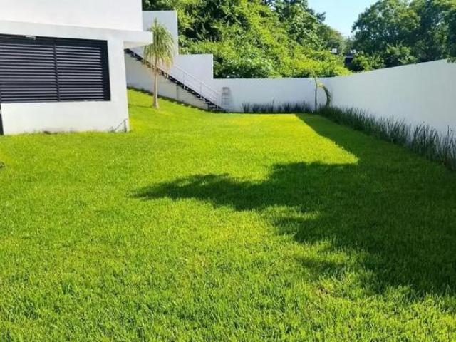 Casa en Club de Golf Santa Fe | Amplia Residencia con Alberca, Jardín y 4 Recámaras