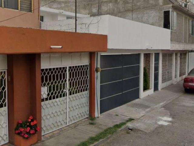 CASA EN COACALCO
