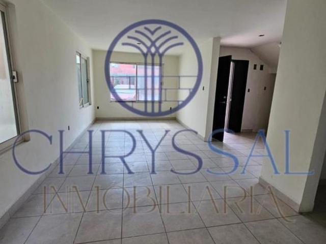 Casa en Col Delfino Resendiz Cd Madero Tamaulipas
