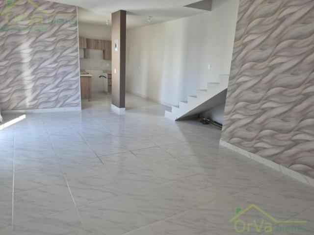 CASA EN COL. LOMA ALTA, CALLE LOMA AZUL, TAMPICO