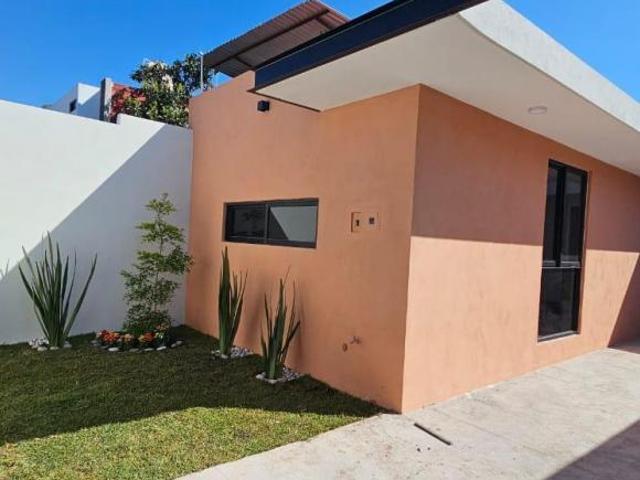 Casa en COL. RIO VOLGA URUAPAN