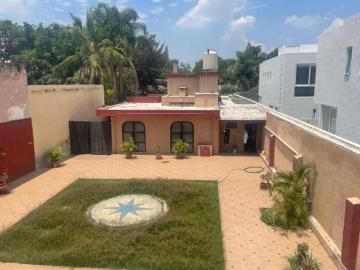 Casa en Colonia las Fuentes para remodelar oportunidad